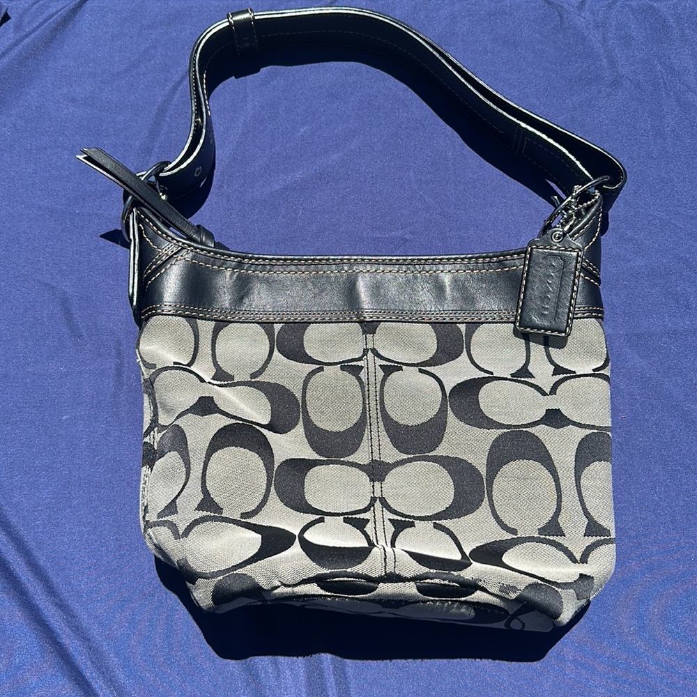 COACH SIGNATURE F13358 Grey & Black CANVAS LEATHER HOBO BAG